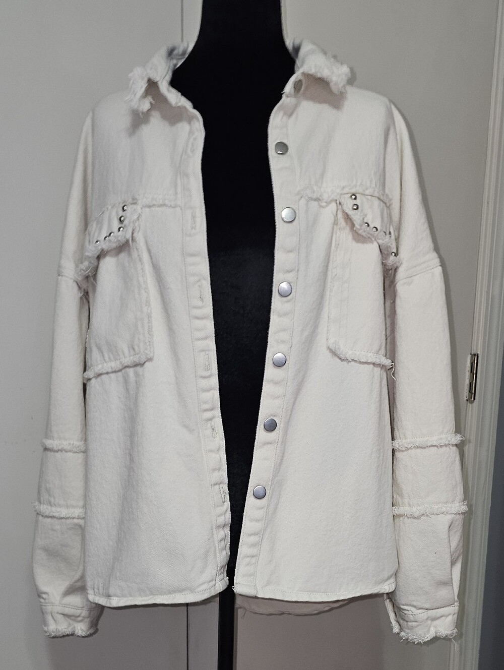 POL Cream Oversized Stud-Trim Button-Down Shacket Sz Sm
